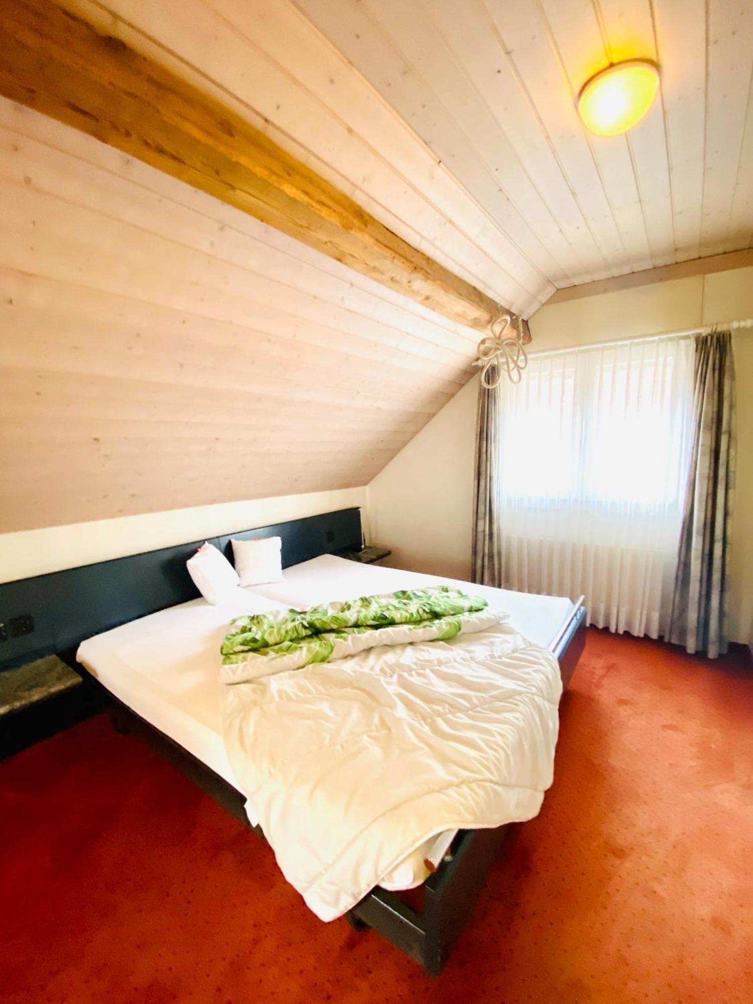 Gasthof Kreuz Egerkingen Kamer foto